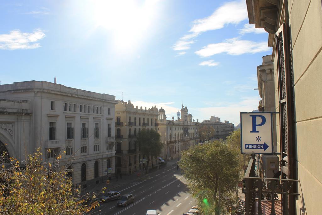 Pension Ciudadela Barcelona Exterior photo